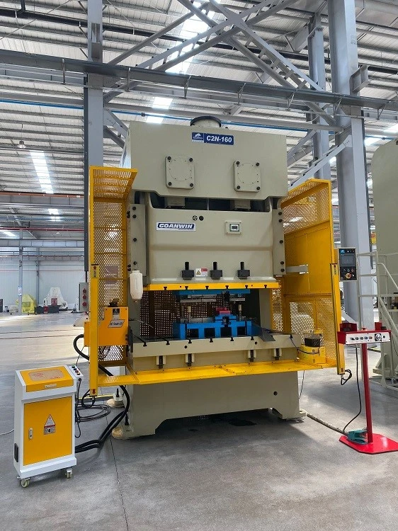 Goanwin C2N-160 press with perimeter guarding and controls
